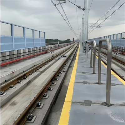 Plataforma de Estación de PRFV