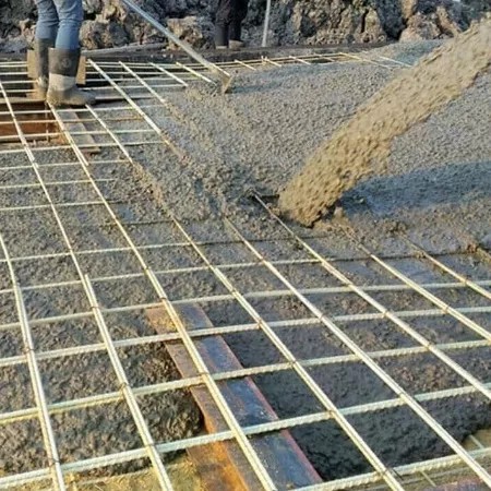 Referencia de fibra de vidrio en concreto: aplicaciones prácticas en construcción e infraestructura