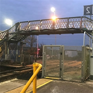 Serie de Pasarelas y Pasillos Elevados de PRFV de GTOFRP™