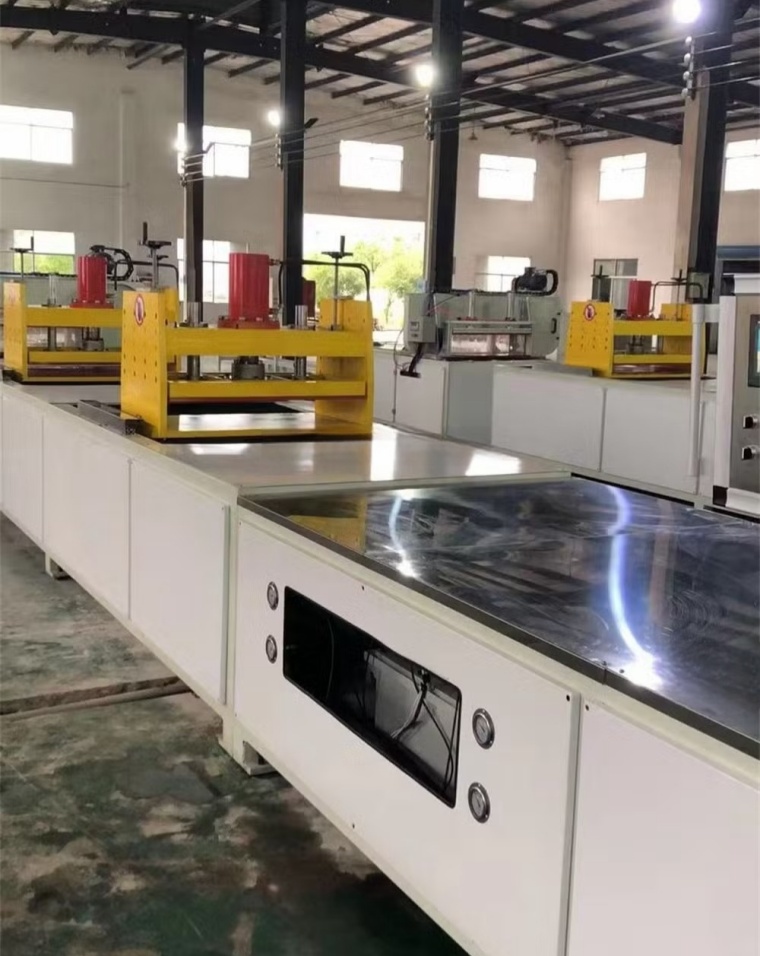 Máquina para fabricar barras de refuerzo de PRFV