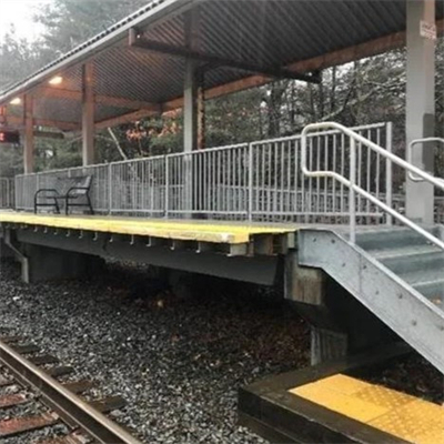 Plataforma Ferroviaria de PRFV